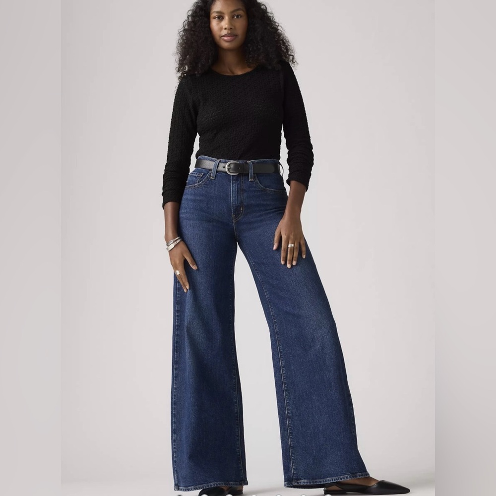 Levi's 728 High Rise Wide-Leg vintage stretch Women's Jeans size 29 NWT